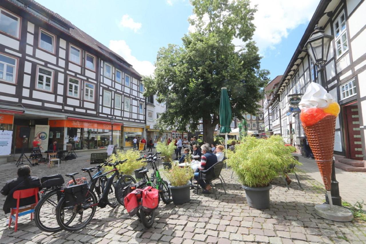 Fachwerk-Kultur-Pension Tangobruecke Einbeck Buitenkant foto