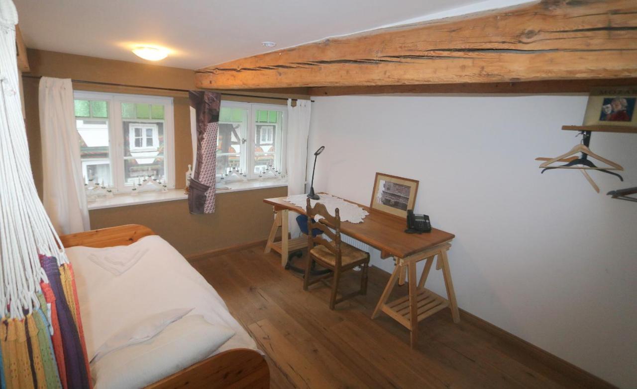 Fachwerk-Kultur-Pension Tangobruecke Einbeck Buitenkant foto